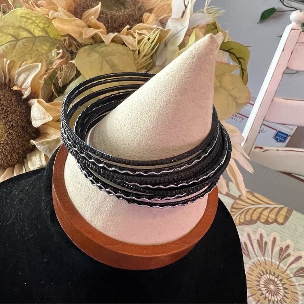 Bangle Bracelets Set - Picture 1 of 7